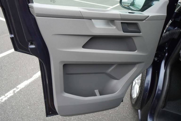 2021 Volkswagen Transporter 2.0 Transporter T28 HighLine TDI SWB Panel Van Diesel Manual