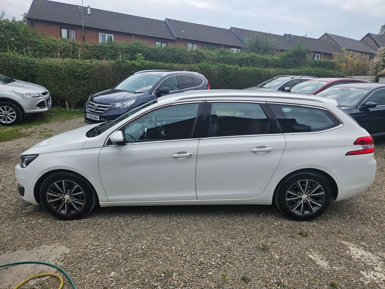2015 Peugeot 308 SW 1.6 BlueHDi 120 Allure 5dr ESTATE Diesel Manual