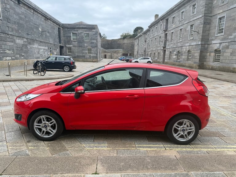 2014 Ford Fiesta 1.25 82 Zetec 3dr HATCHBACK Petrol Manual