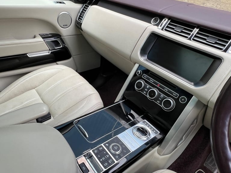 2017 Land Rover Range Rover 4.4 SD V8 Autobiography Auto 4WD Euro 6 (s/s) 5dr LWB ESTATE Diesel A...