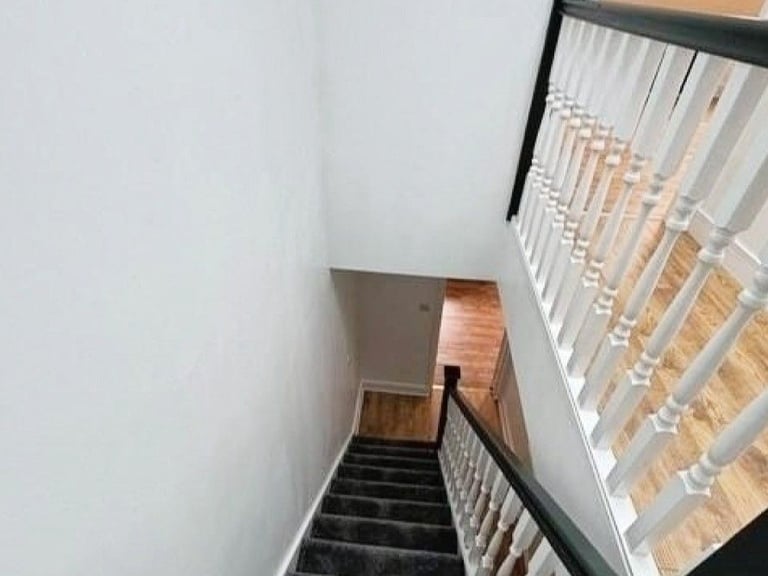 6Bed 3Bath House to rent in Harrow - Thomson Road
