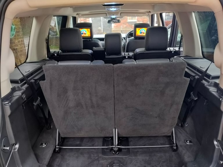 Land Rover Discovery 4 HSE Luxury. Cambelt done. F.S.H. MOT October 2026. Lovely example 