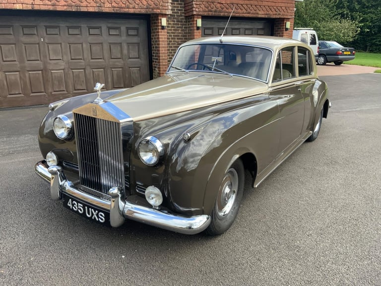 image for 1957 Rolls-Royce Silver Cloud SALOON PETROL Manual