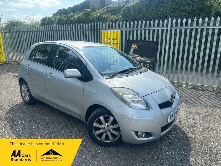 image for 2011 Toyota Yaris 1.33 Dual VVT-i T Spirit Euro 5 (s/s) 5dr HATCHBACK Petrol Manual