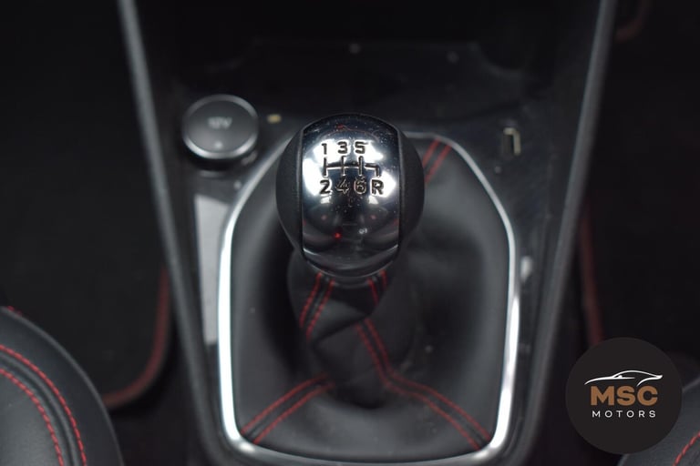 2019 Ford Fiesta 1.0T EcoBoost GPF ST-Line X Hatchback 5dr Petrol Manual Euro 6 (s/s) (140 p Hatc...