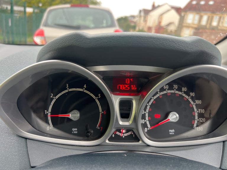 Ford, FIESTA, Hatchback, 2010, Manual, 1388 (cc),5 doors - Image 14