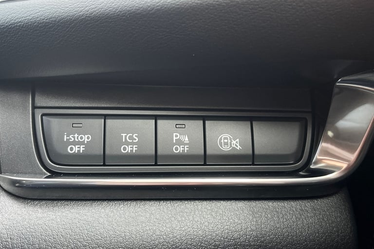 2024 Mazda CX-30 103570 Hatchback Petrol Manual