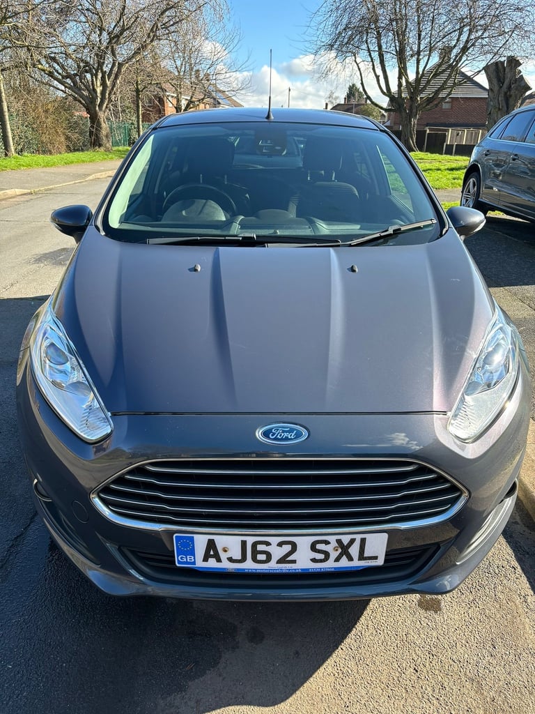 2013 Ford Fiesta 1.0 Zetec 5dr HATCHBACK Petrol Manual