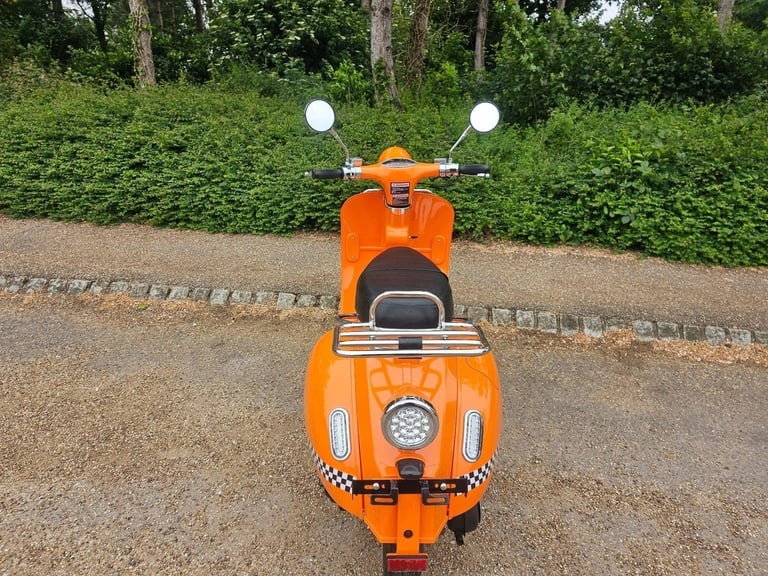 AJS MODENA [Phone number removed]5 Petrol Automatic in Orange