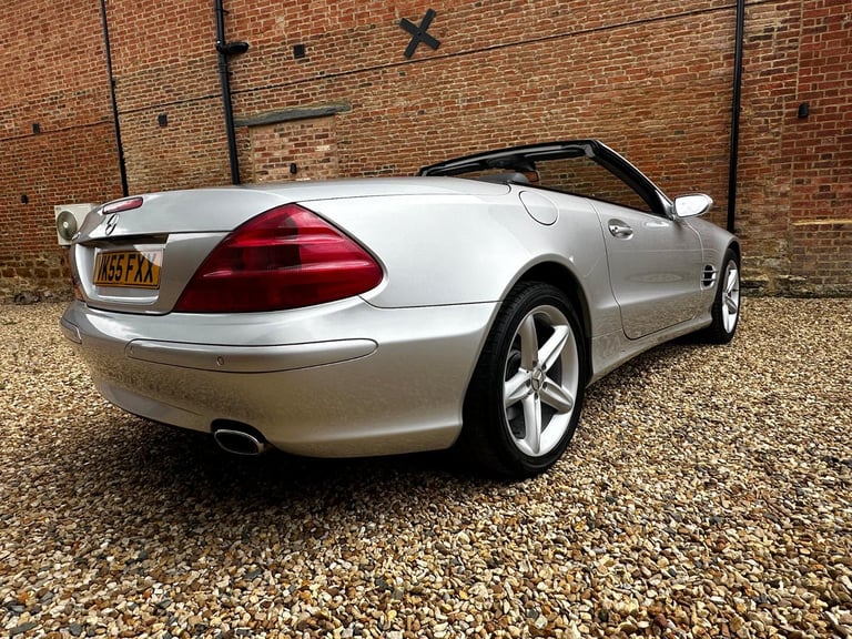 2005 Mercedes-Benz SL 500 Auto. Just 41,000 Miles From New. Panoramic Roof.