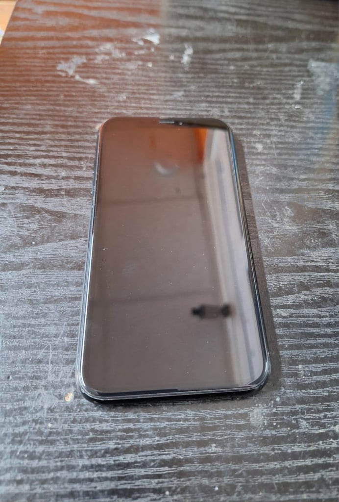 Iphone XR (Black, 64GB)