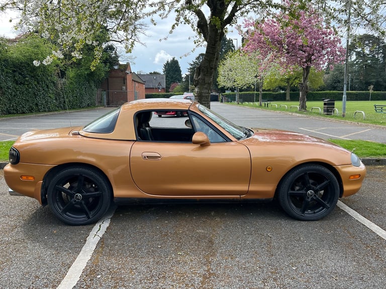 Mazda, MX-5, Convertible, 1998, Manual, 1839 (cc), 2 doors