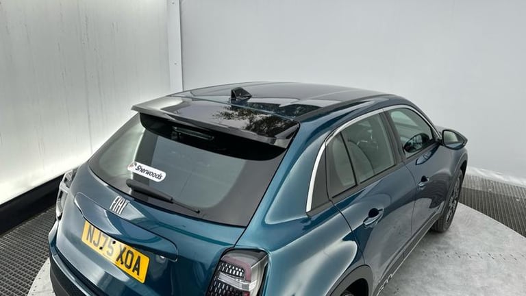 2025 Fiat 600 1.2 MHEV SUV 5dr Petrol Hybrid e-DCT Euro 6 (s/s) (100 ps) Automatic Hatchback Hybr...