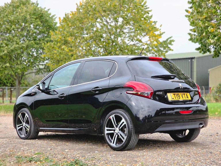 2019 Peugeot 208 1.2 PureTech GPF GT Line EAT Euro 6 (s/s) 5dr HATCHBACK Petrol Automatic