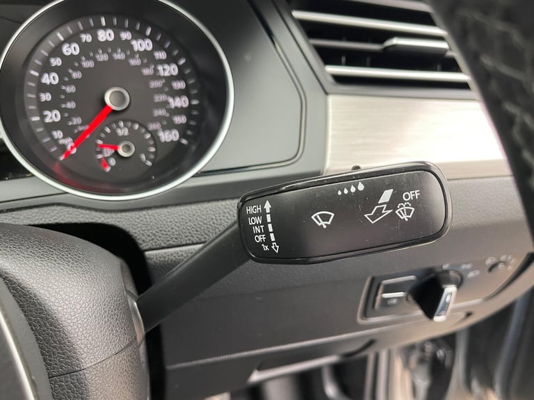 2015 Volkswagen Passat 1.6 TDI BlueMotion Tech S Euro 6 (s/s) 4dr SALOON Diesel Manual