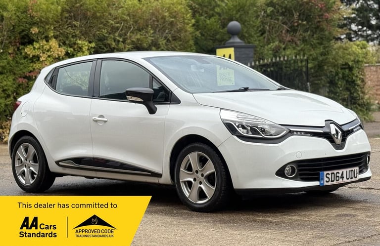 image for 2014 Renault Clio 1.5 dCi Dynamique MediaNav Euro 5 (s/s) 5dr Diesel