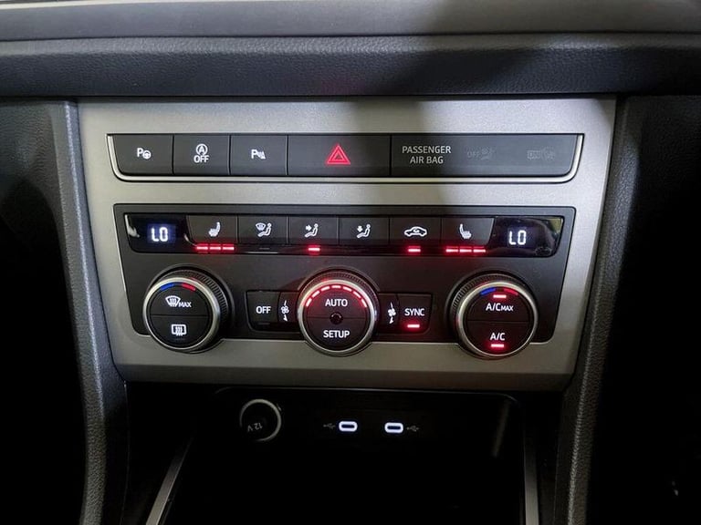 2022 SEAT Ateca 1.5 TSI EVO FR Sport DSG Euro 6 (s/s) 5dr Automatic SUV Petrol Automatic