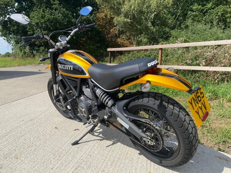 DUCATI SCRAMBLER CLASSIC 800, 2015, 3,700 MILES, STUNNING BIKE