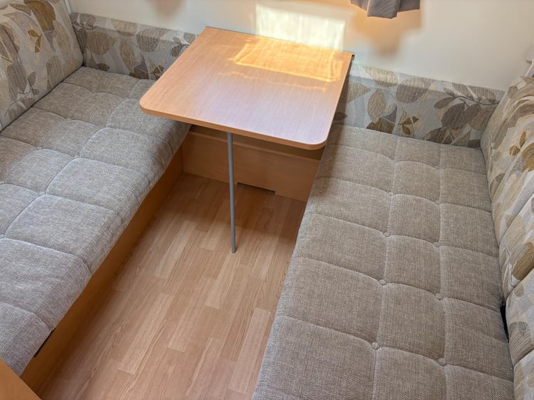 BAILEY OLYMPUS 525- 5 BERTH CARAVAN,DOUBLE DINETTE + MOTORMOVER