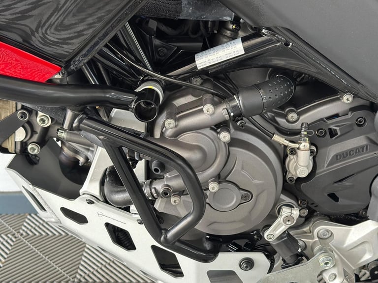 2025 Ducati DesertX 937 Rally Adventure Petrol Ducati Quick Shift Euro 5