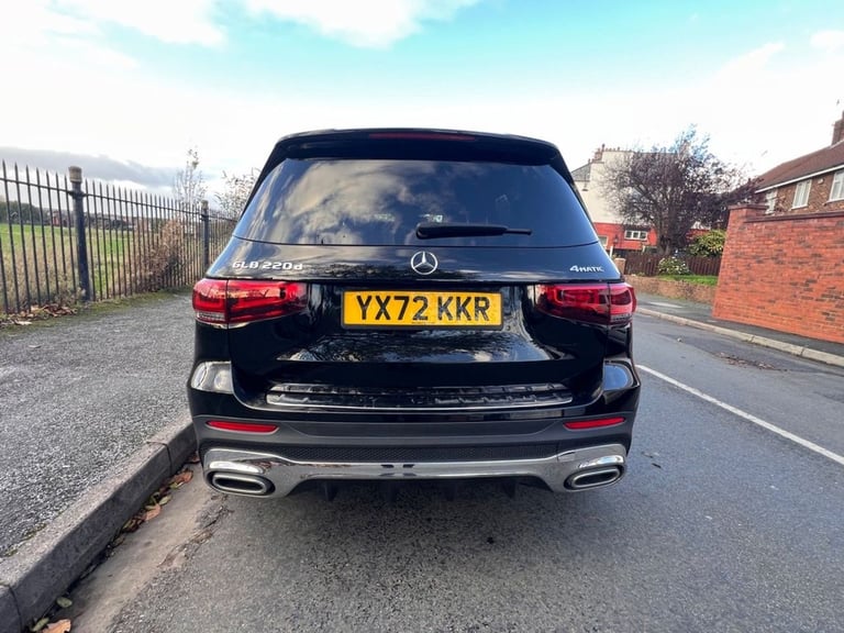 2022 72 MERCEDES-BENZ GLB 2.0 GLB220D AMG LINE SUV 5DR DIESEL 8G-DCT 4MATIC EURO