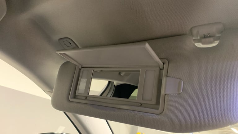 2025 DS Automobiles DS 4 1.6 E-TENSE 12.4kWh Rivoli Hatchback 5dr Petrol Plug-in Hybrid EAT8 Euro...