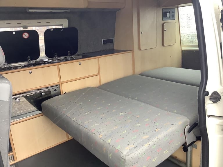 2006 (06) DEVON Volkswagen Campervan