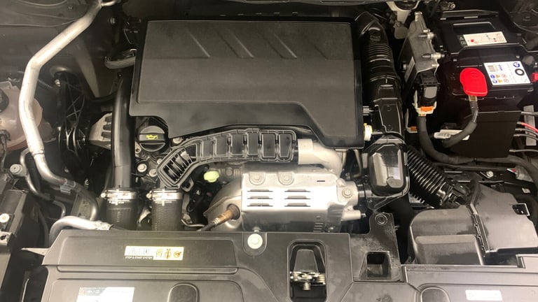 2024 Peugeot 3008 1.2 PureTech Allure SUV 5dr Petrol EAT Euro 6 (s/s) (130 ps) SUV Petrol Automatic