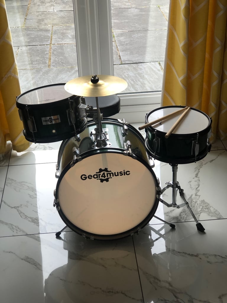 image for Gear4music 3 piece junior drum set