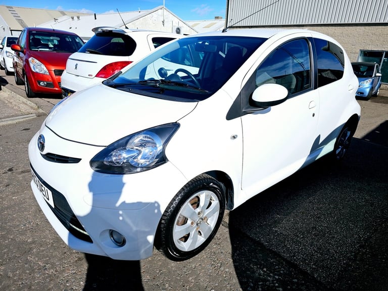 2013 Toyota AYGO 1.0 VVT-i Fire 5dr HATCHBACK Petrol Manual