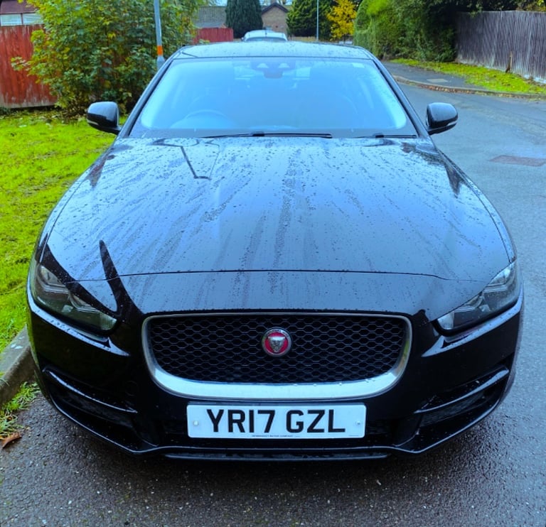 Jaguar XE Satnav heats seats 12Month mot good runner 