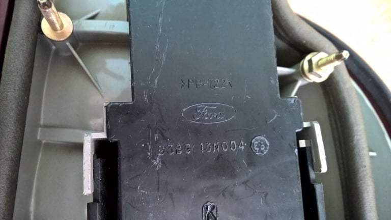 FORD Mondeo MKII MK2 estate Rear Lights,