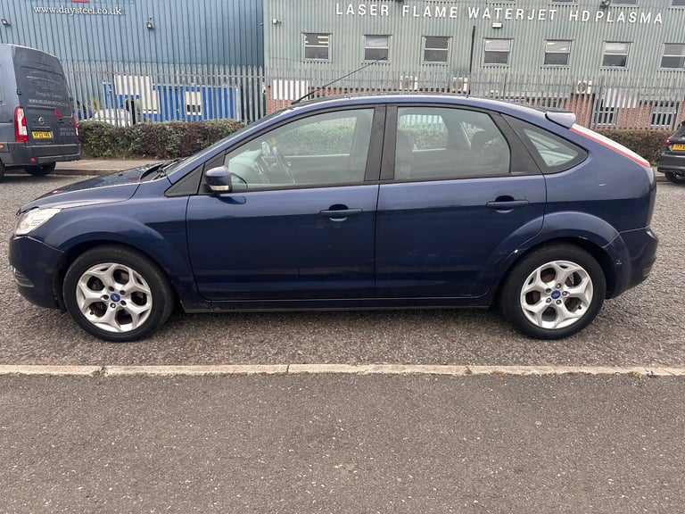 DIESEL FORD FOCUS SPORT 1.6 TDCI 2011 12 MONTHS MOT £35 ROAD TAX