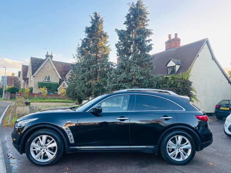 2014 Infiniti QX70 3.0d GT 5dr Auto ESTATE Diesel Automatic