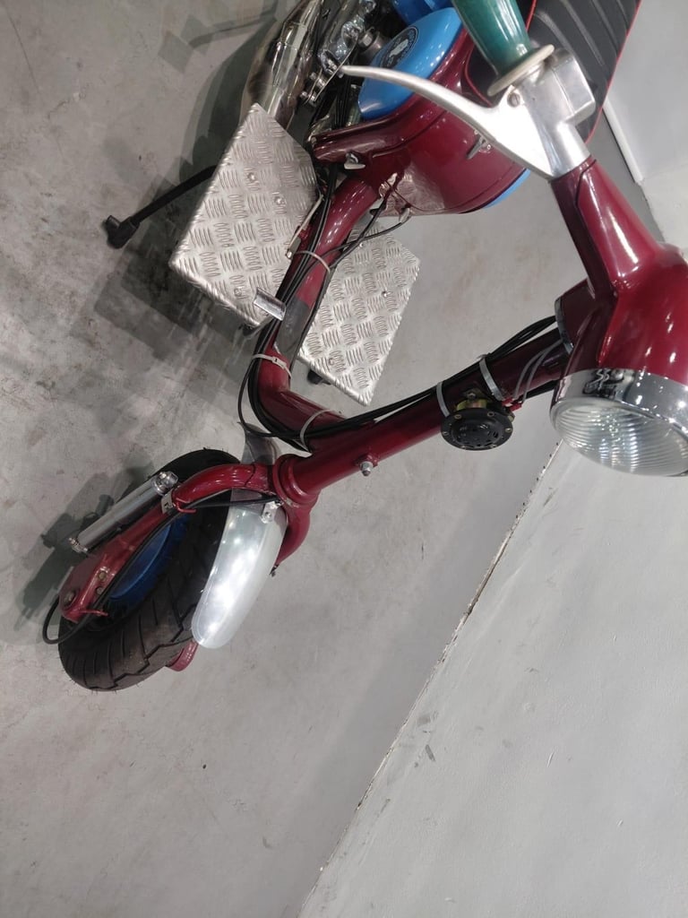 Lambretta Li125 Series 3 STAFFORD MOTORCYCLES LIMITED