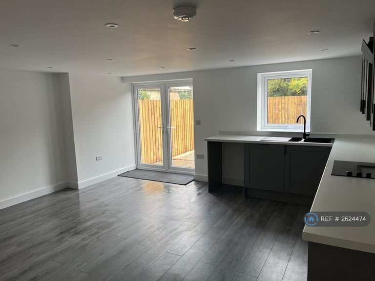 3 bedroom house in The Old Blacksmiths, Halwill Junction, Beaworthy, EX21 (3 bed) (#2624474)