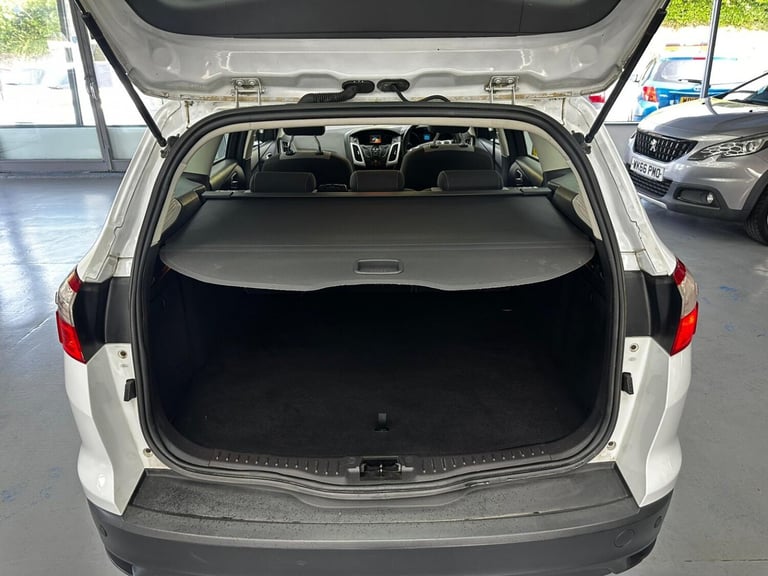 FORD FOCUS 1.6 TDCi Zetec 2014