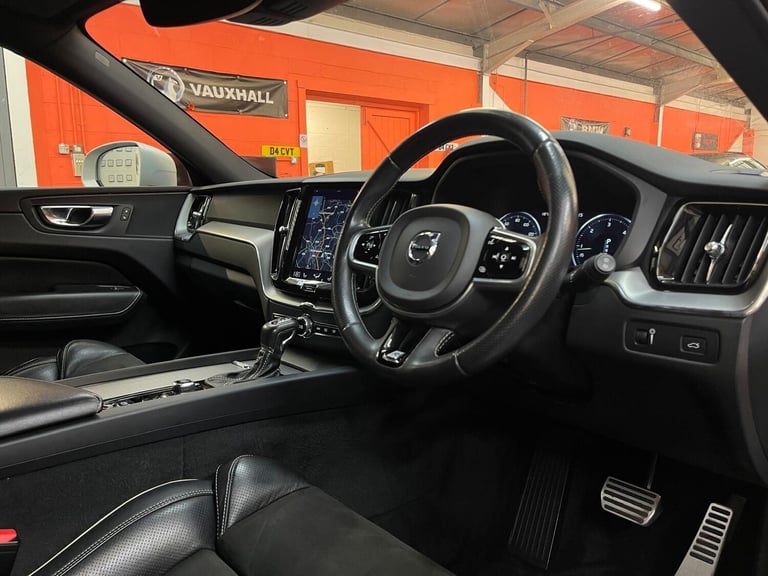 2017 Volvo XC60 2.0 D4 R-Design Auto AWD Euro 6 (s/s) 5dr ESTATE Diesel Automatic
