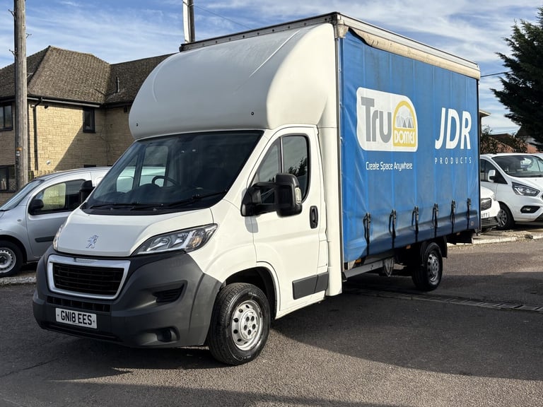 PEUGEOT BOXER 2.0 BlueHDi Curtainside +8,975 Plus VAT+