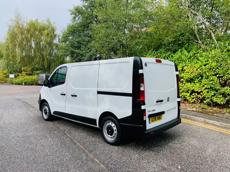 2016 1.6 CDTI VAUXHALL VIVARO SWB VAN 134k MILES MOT till 3/2026 LIKE TRAFIC AND NV300 NO VAT