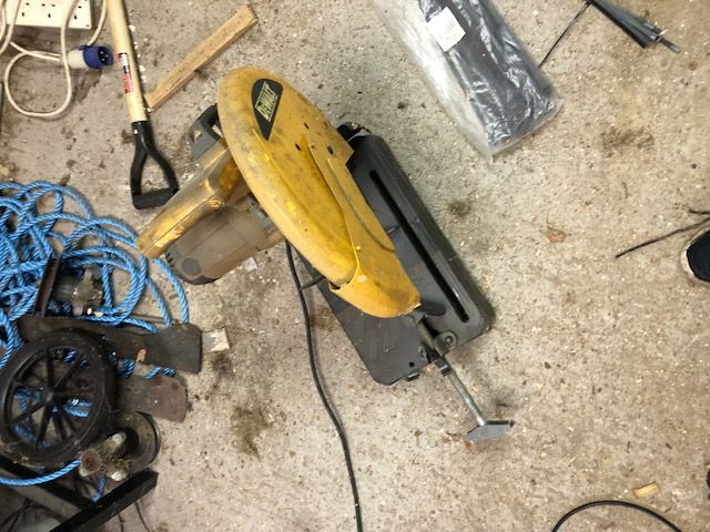 Dewalt 2871 metal cutoff saw