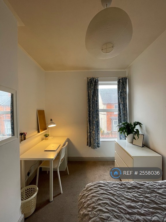 4 bedroom house in Sibthorp Street, Lincoln, LN5 (4 bed) (#2558036)