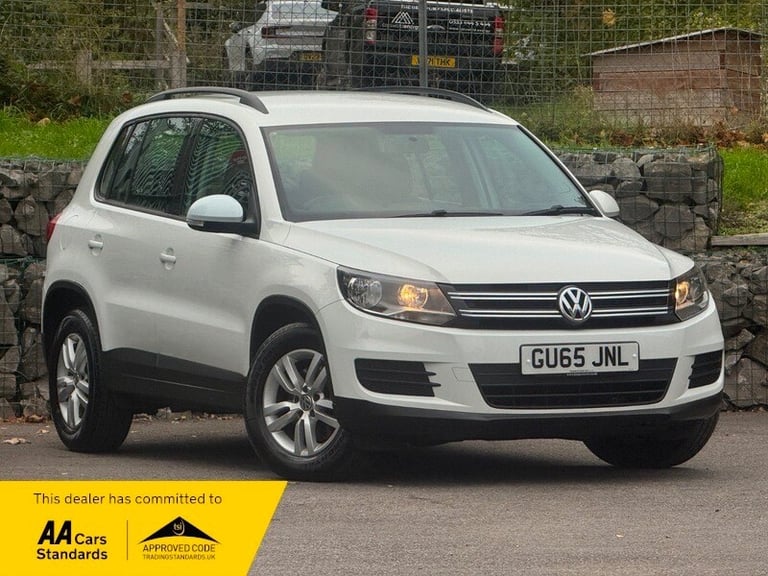 image for 2015 Volkswagen Tiguan 2.0 TDI BlueMotion Tech S 2WD 5dr SUV Diesel Manual