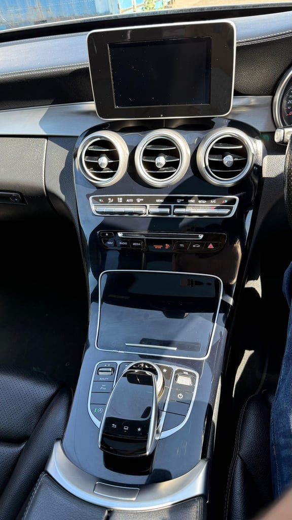 2015 Mercedes-Benz C Class C220 BlueTEC AMG Line Premium 4dr Auto, Euro 6, No VAT SALOON Diesel A...