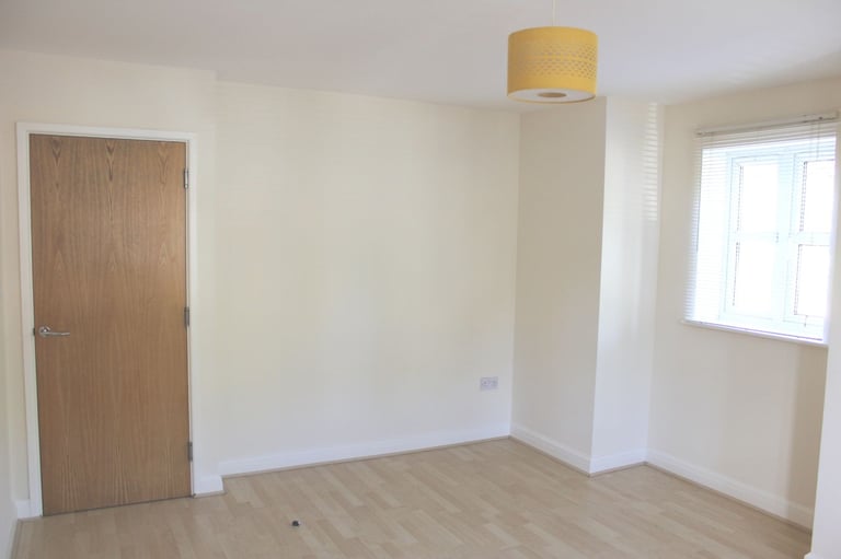 ATTENTION: Two Bedroom Apartment in Wolverhampton (Wednesfield) - Available Now!!!