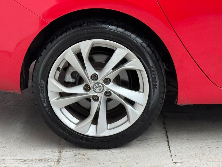 2016 Vauxhall Astra 1.6 CDTi SRi Nav Sports Tourer Auto Euro 6 5dr Estate Diesel Automatic