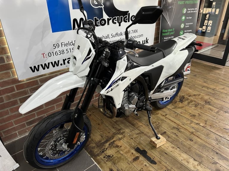 Suzuki DRZ Supermoto DR-Z400SMRLM5