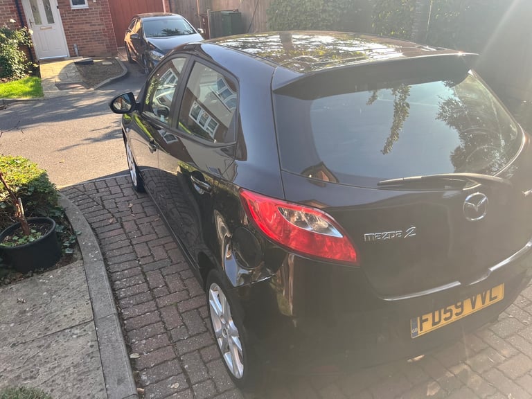 Mazda 2 Tamara 2010