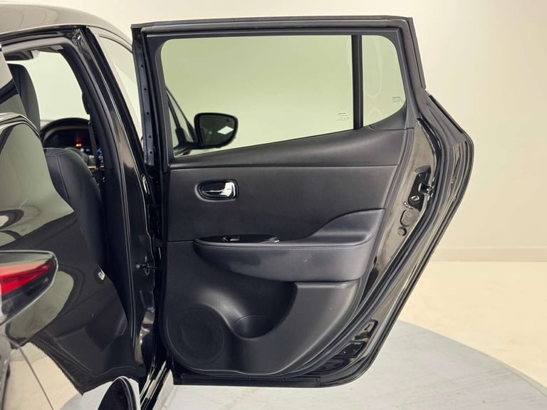 2020 Nissan Leaf 110kW Tekna 40kWh 5dr Auto HATCHBACK ELECTRIC Automatic