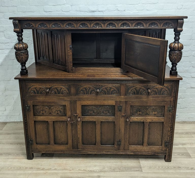 Mid 20th century oak court cupboard sideboard 